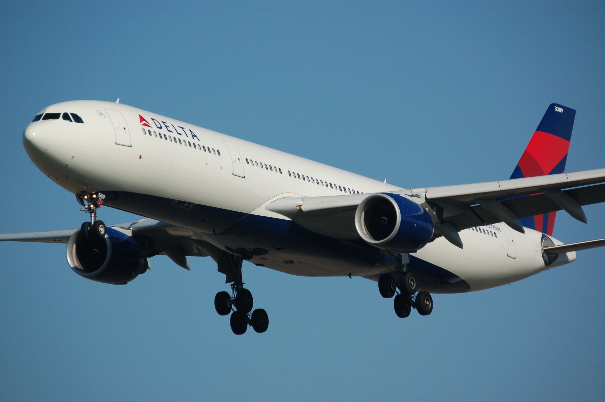 Delta Flash Sale on Premium Cabins to Europe - AwardWallet Blog