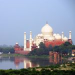 India Giving out Free SIM Cards to International Travelers