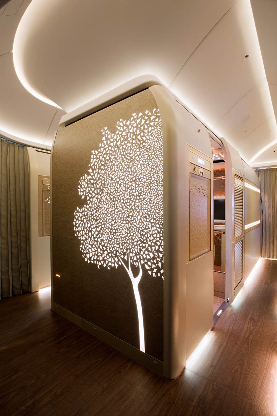 Emirates Suites