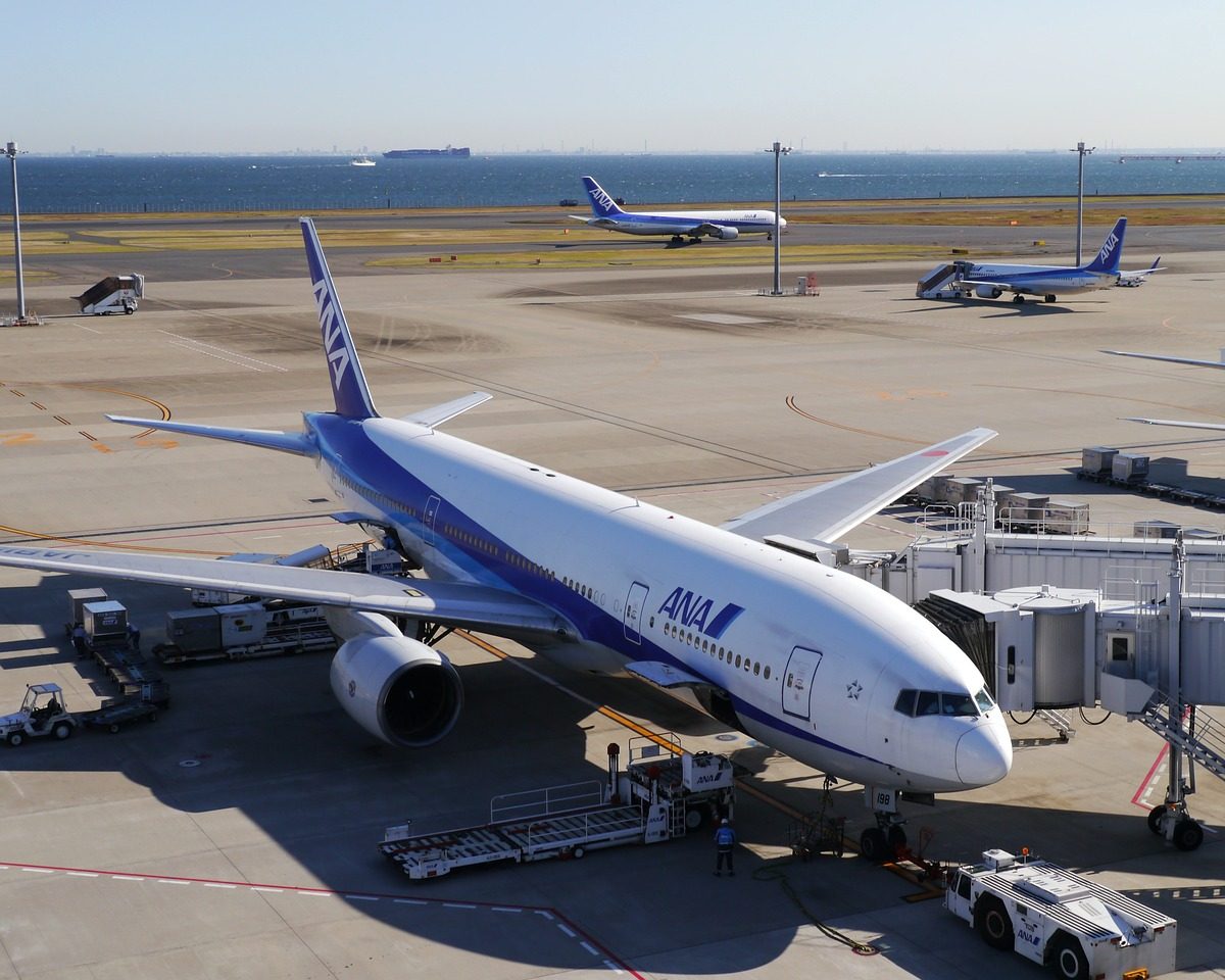 Boeing 777 at Haneda