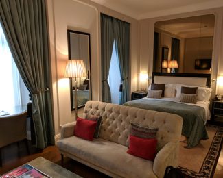 Earn Triple United Miles on IHG Stays (Up to 15,000 Bonus Miles)