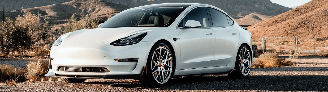 Discharged: Be Careful Which Credit Card You Use When Renting a Tesla