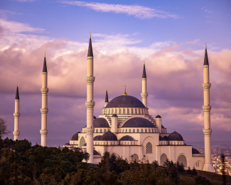 Earn Up to 15,000 Bonus Turkish Airlines Miles for IHG Stays in 2025