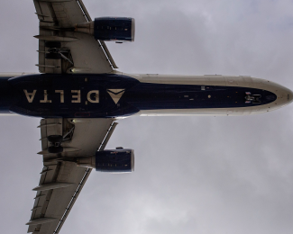 Delta Rewards Existing Reserve Cardholders With a $100 eCredit