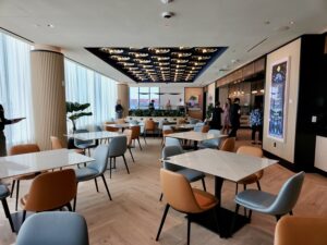 Chase Sapphire Lounge Boston seating