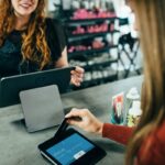 Capital One VentureOne vs Citi Strata: Which No-Annual-Fee Travel Rewards Card Is Right for You?