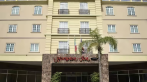 Front of the Hampton Inn Tampico Zona Dorado.