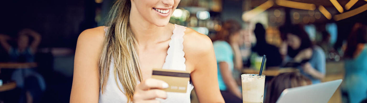 Capital One VentureOne vs Citi Strata: Which No-Annual-Fee Travel Rewards Card Is Right for You?