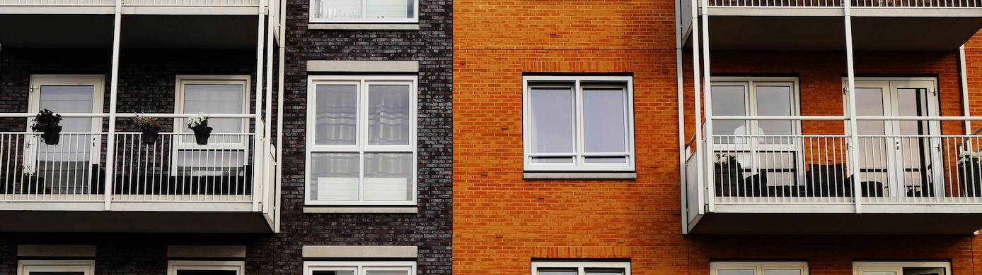 Bilt Mastercard Review: Earn Points on Dining & Travel, Pay Rent Without Transaction Fees