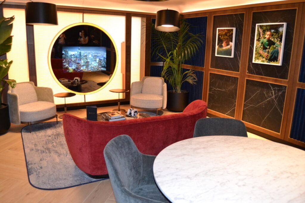Chase Sapphire Lounge Reserve Suite