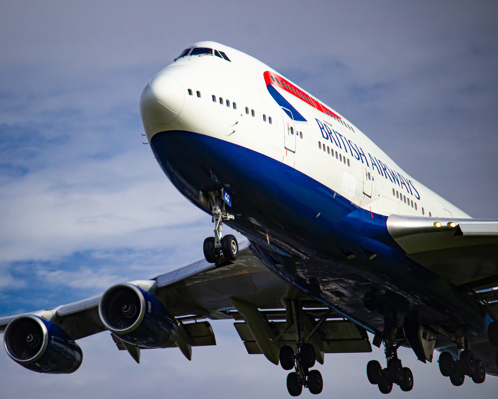 a British Airways Boeing 747 coming in for a landing
