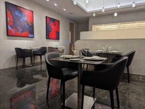 American Airlines Flagship First Dining tables in Dallas-Fort Worth