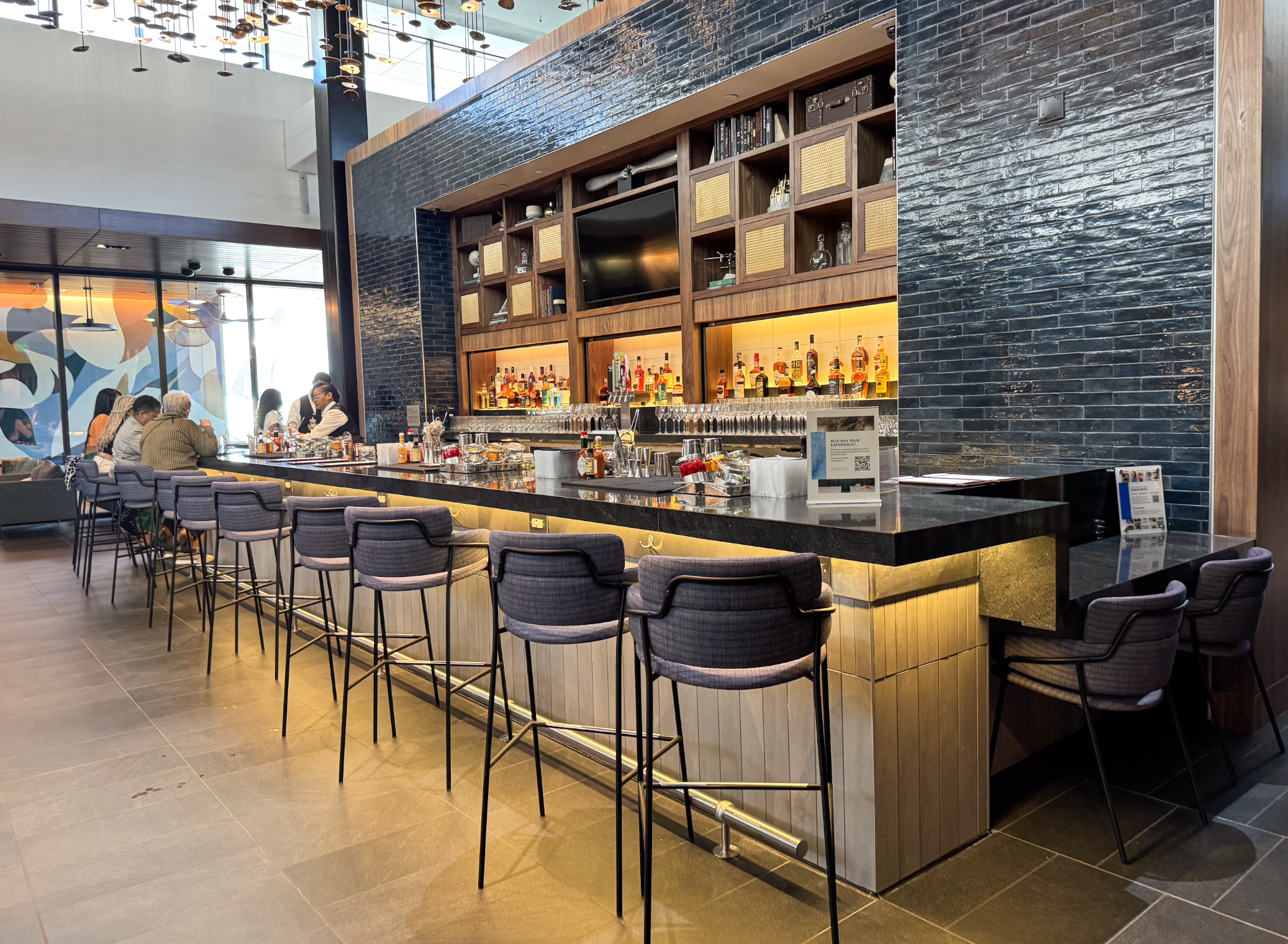 Bar in Amex ATL lounge
