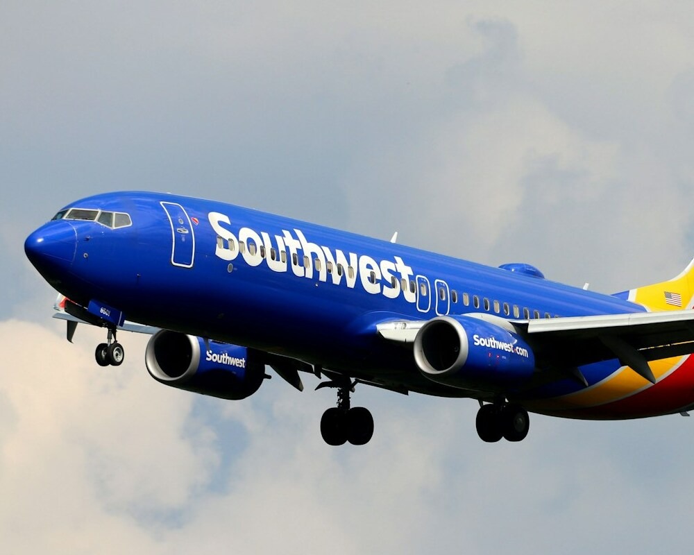 Southwest 737 landing.