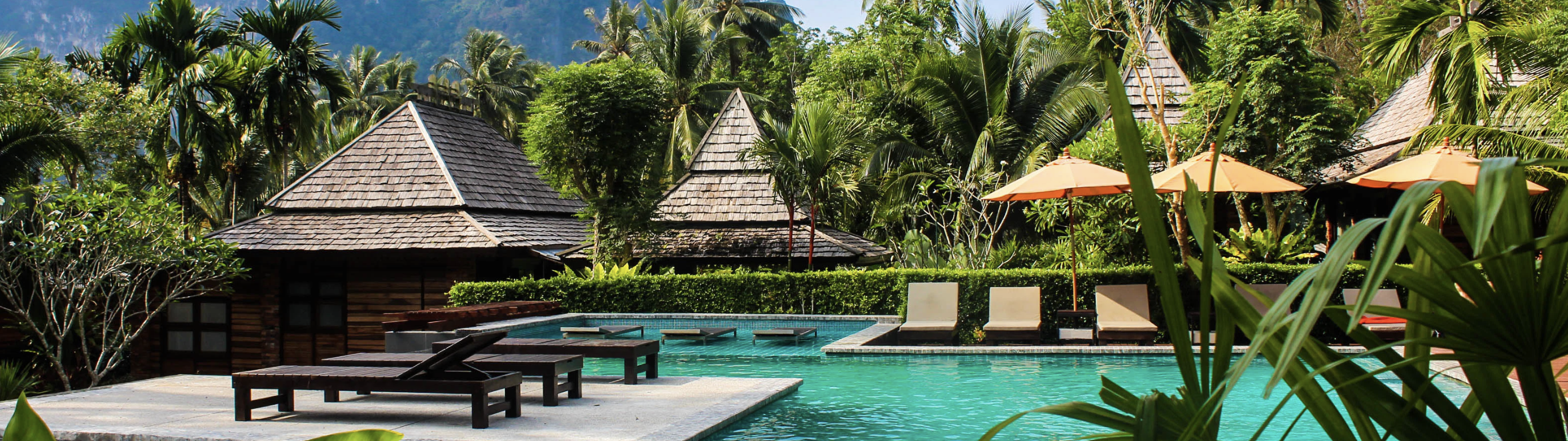 American Express® Green Card Review: Big Earn for a Low Fee