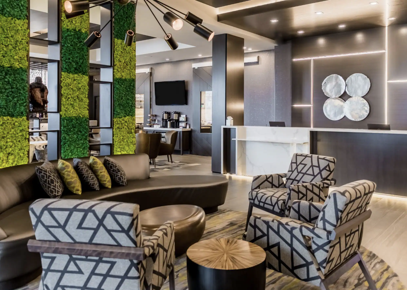 Lobby at the Hyatt House Winnipeg-South/Outlet Collection