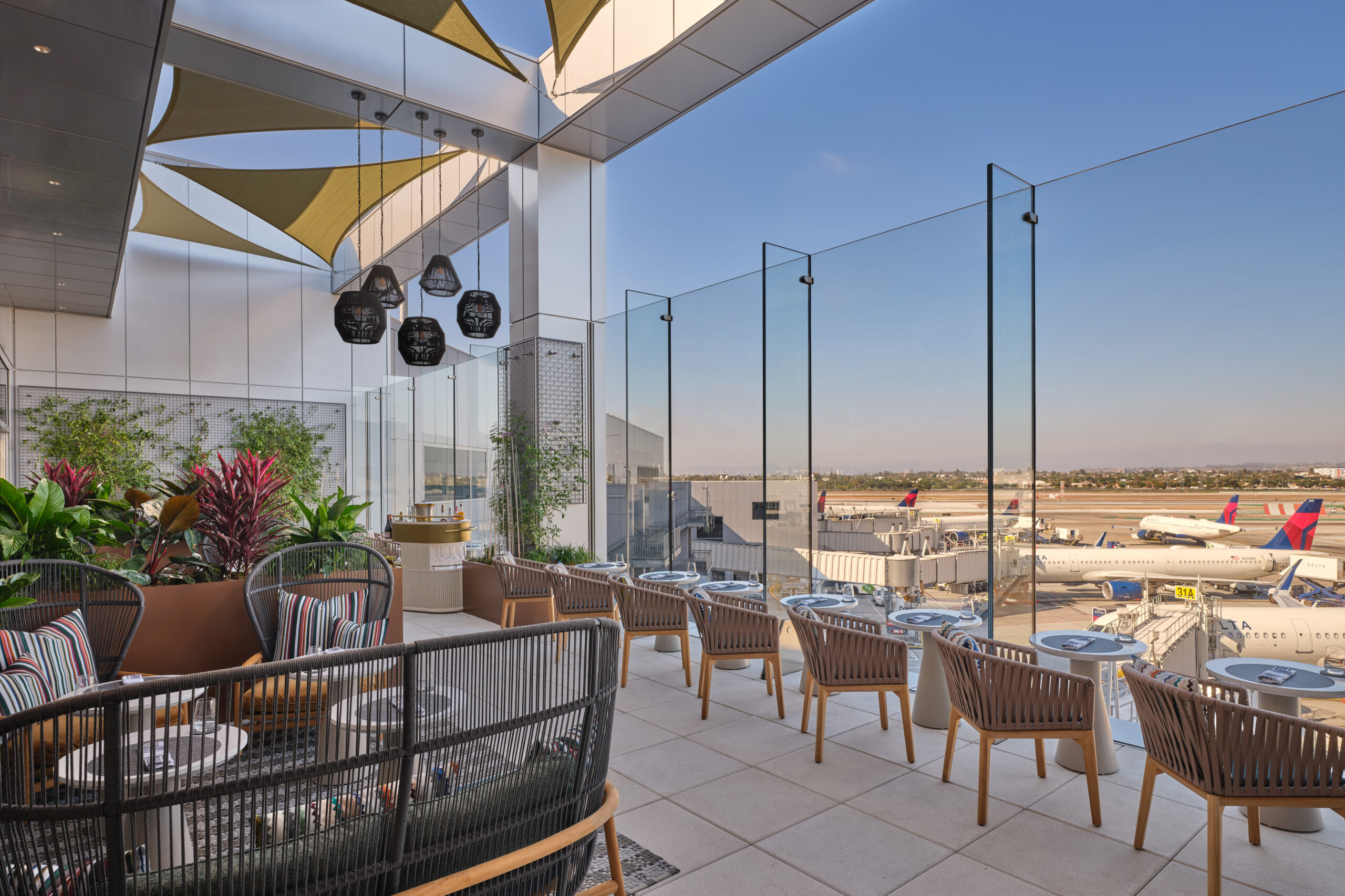 Delta One Lounge LAX terrace