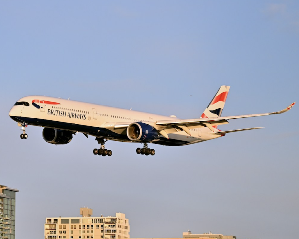 British Airways A350 landing in San Diego.