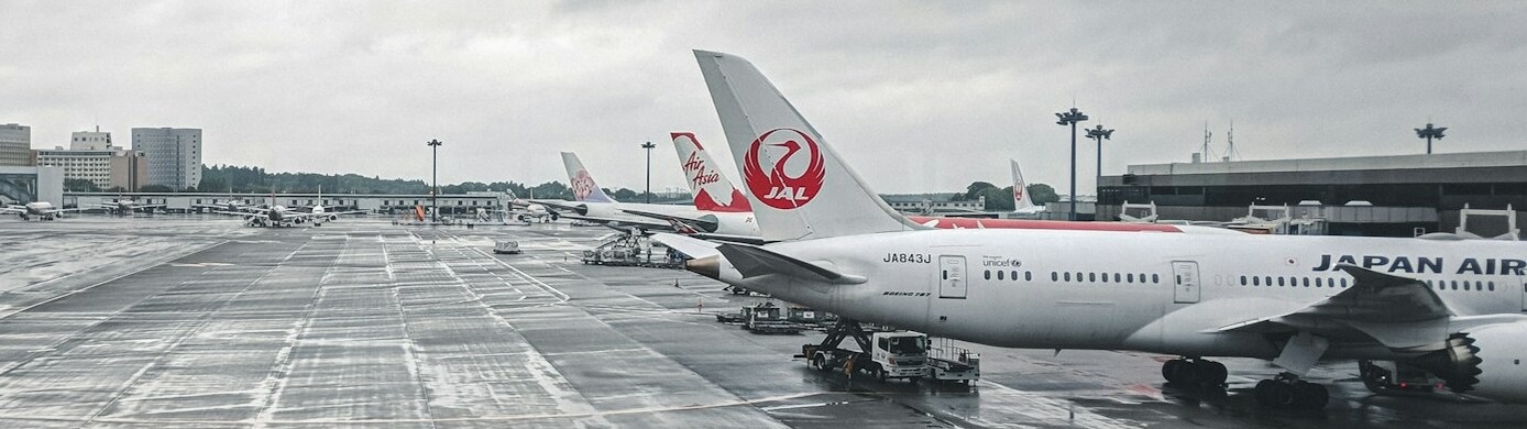 Tips and Tricks To Beat Jet Lag When Traveling Internationally