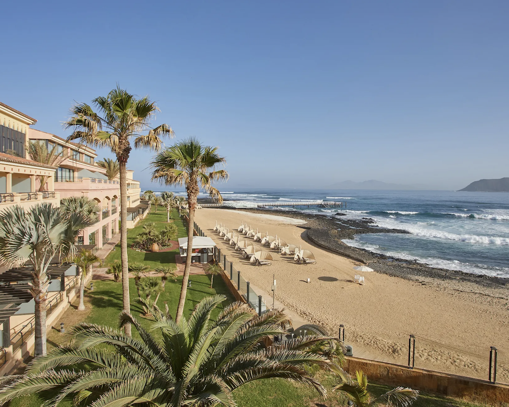 Hyatt offers some excellent resort options, such as the Secrets Bahía Real Resort & Spa