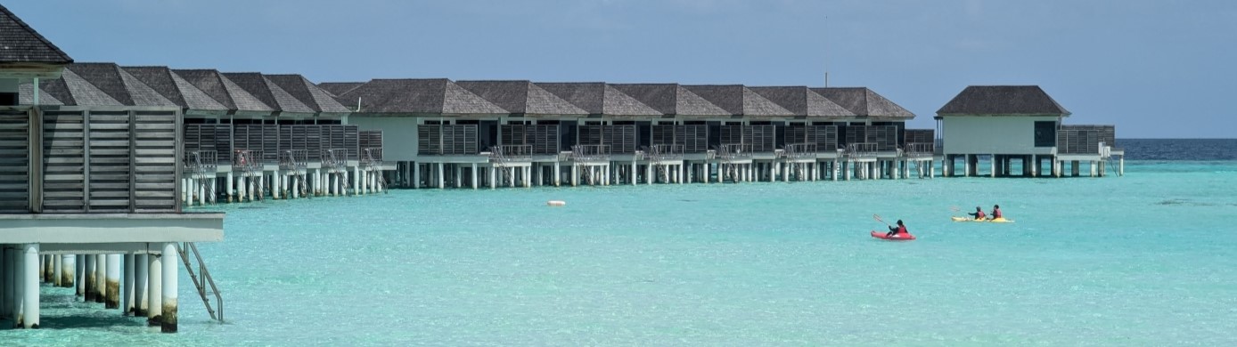 Award Travelers Guide to Le Meridien Maldives Resort & Spa
