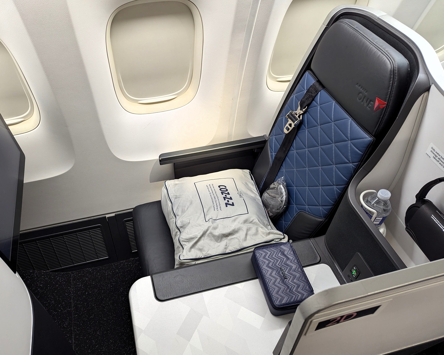 Delta One business class seat