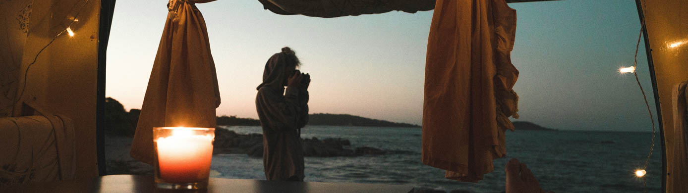 Earn Qantas Points By Renting Apollo Campervans in Australia