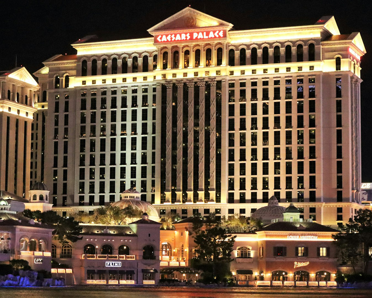 Caesars palace las Vegas at night- Alex Vegas-Unsplash