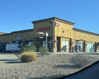 Amex Gold Dunkin’ Credit: How To Use This $7 Monthly Benefit