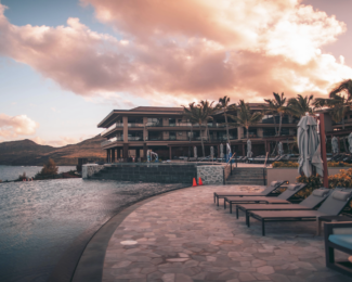 65 Luxury Hotels You Can Book With Hilton or Hyatt Points: Which Option Offers Better Value?