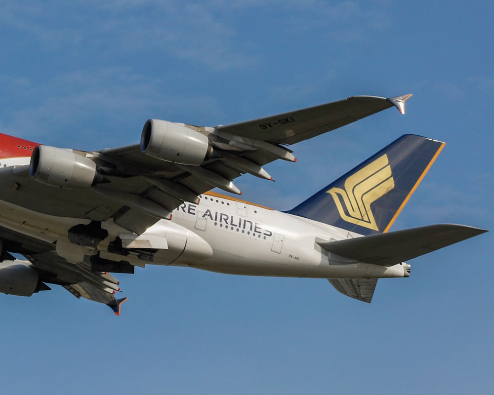 Tail fin of a Singapore Airlines A380 departing SIN.