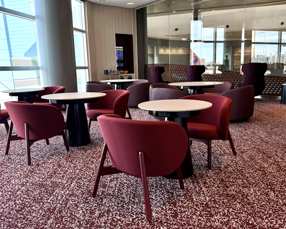 Capital One Lounge Las Vegas seating