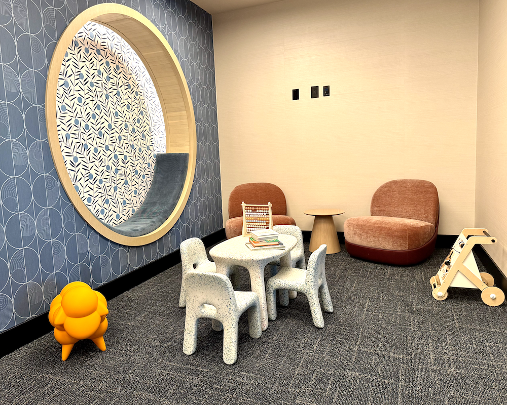 Chase Sapphire Lounge PHL kids room.
