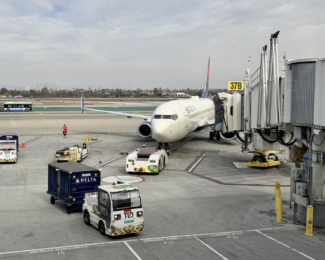 Delta Bags Delayed? Act Fast to Get 2,500 Bonus SkyMiles Each Time You Wait More Than 20 Minutes