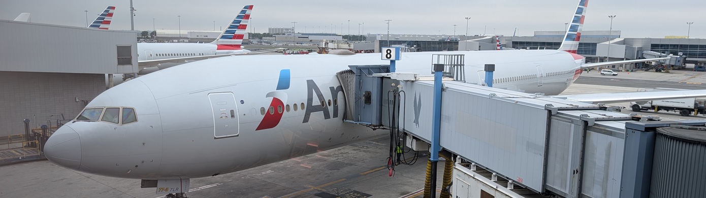 I Got Kicked Off an International American Airlines Flight for Moving a Carry-On Bag
