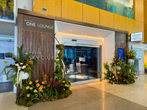 Delta One / Delta Sky Club Seattle entrance