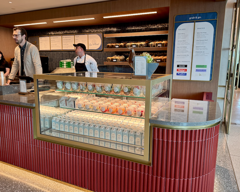Capital One Lounge at JFK grab and go