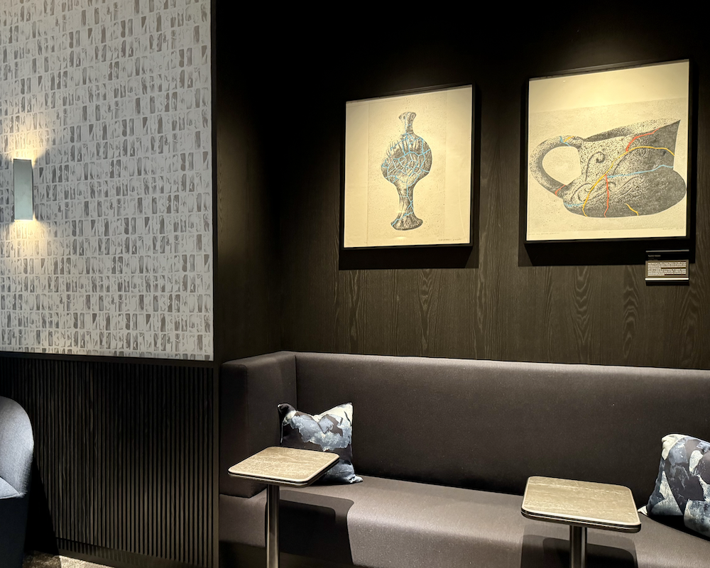 Amex Centurion Lounge at Tokyo Haneda seating