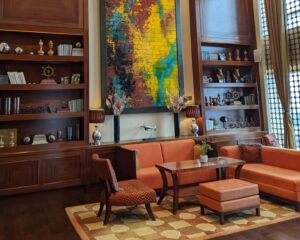 Ritz-Carlton Bangalore club lounge sitting area