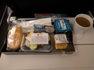 Photo of Turkish Airlines economy breakfast meal
