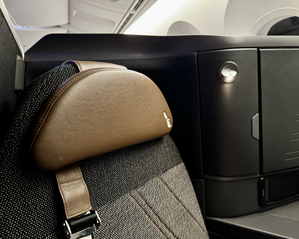 American Airlines 787-9P Flagship Suite