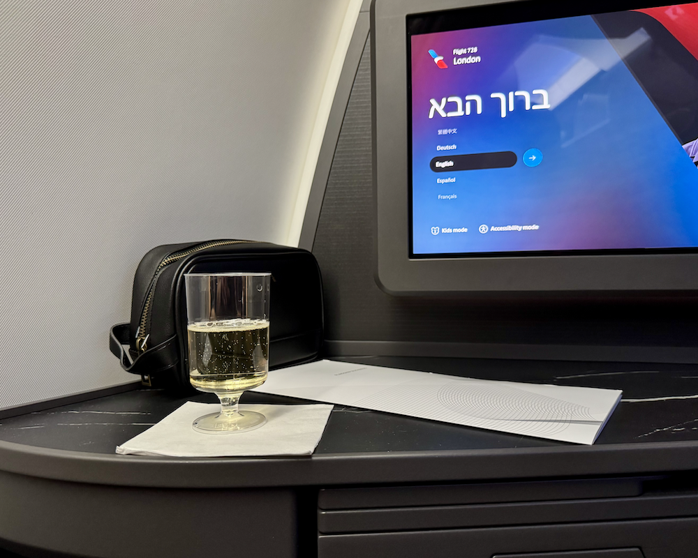 American Airlines business class pre-departure beverage