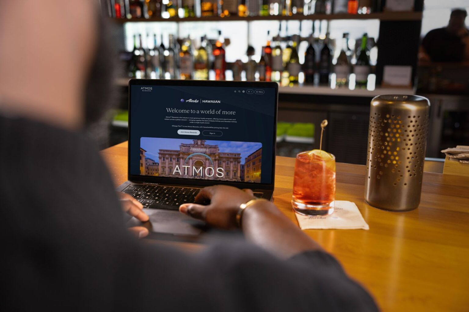 Alaska Airlines Unveils Atmos Rewards: All You Need to Know