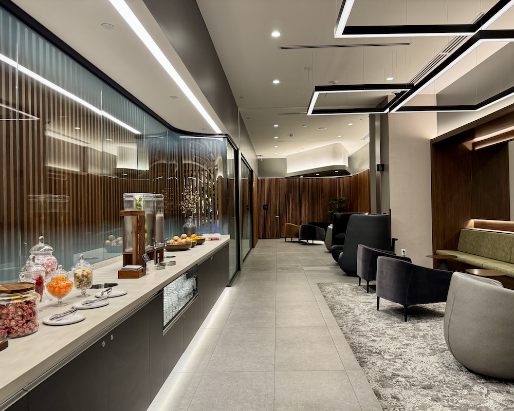 American Airlines Flagship Lounge at PHL private room.