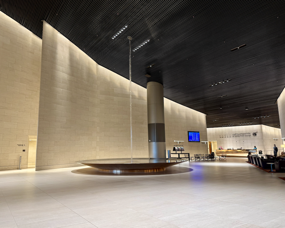 Al Safwa Lounge fountain