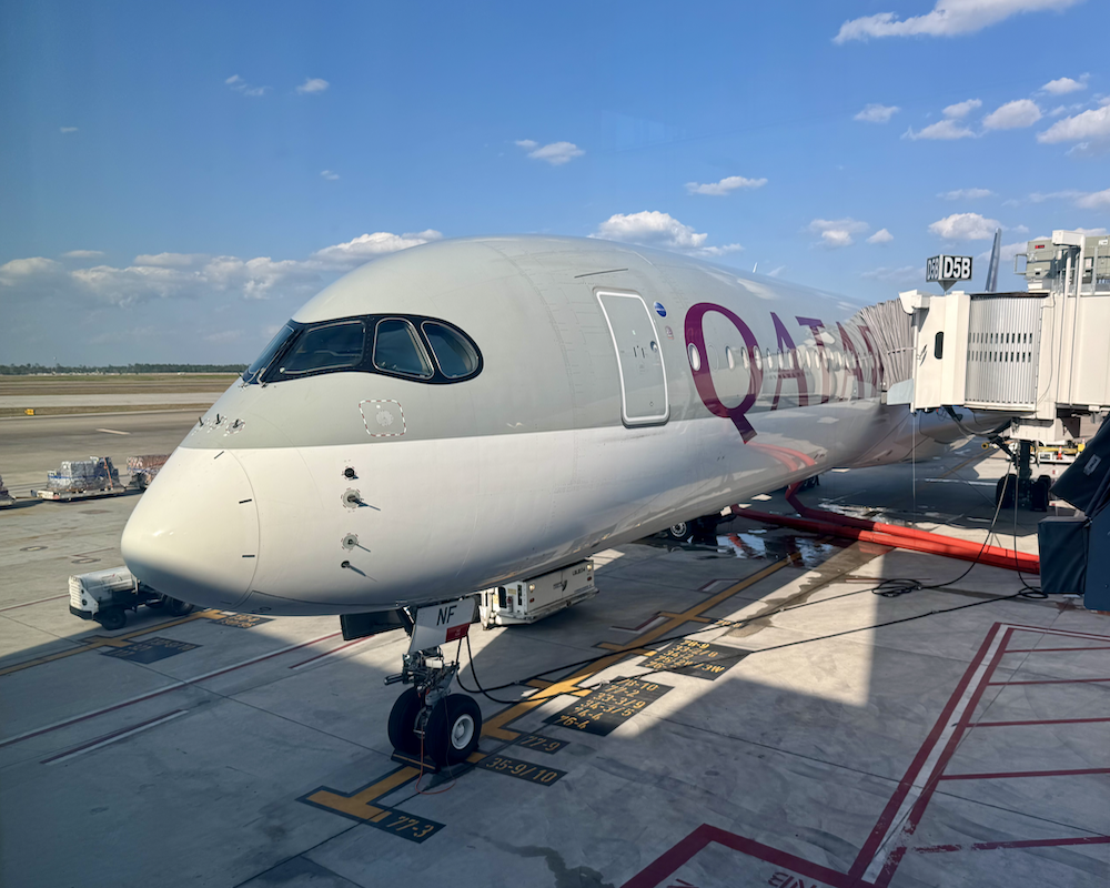 Qatar Airways A350-1000 at a gate at IAH.