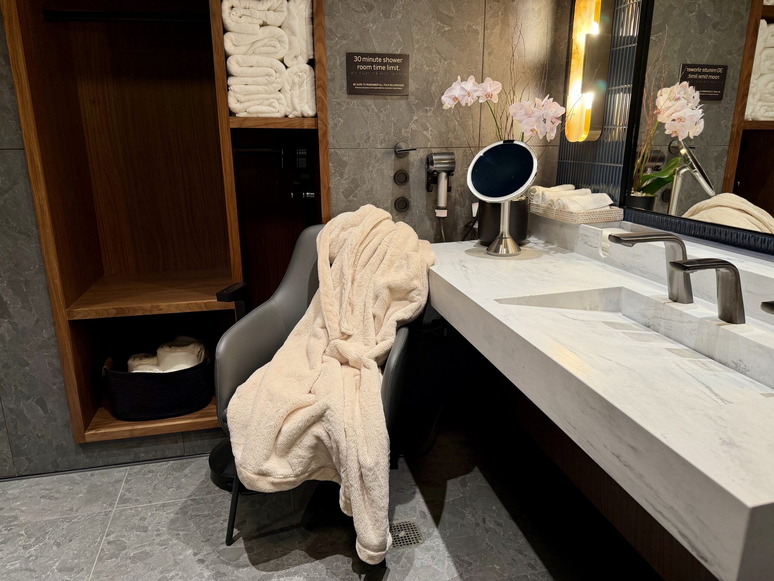 Amex Centurion Lounge SLC shower suite