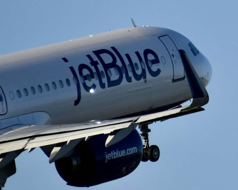 JetBlue A321neo taking off from Heathrow Airport (LHR), Hounslow, UK