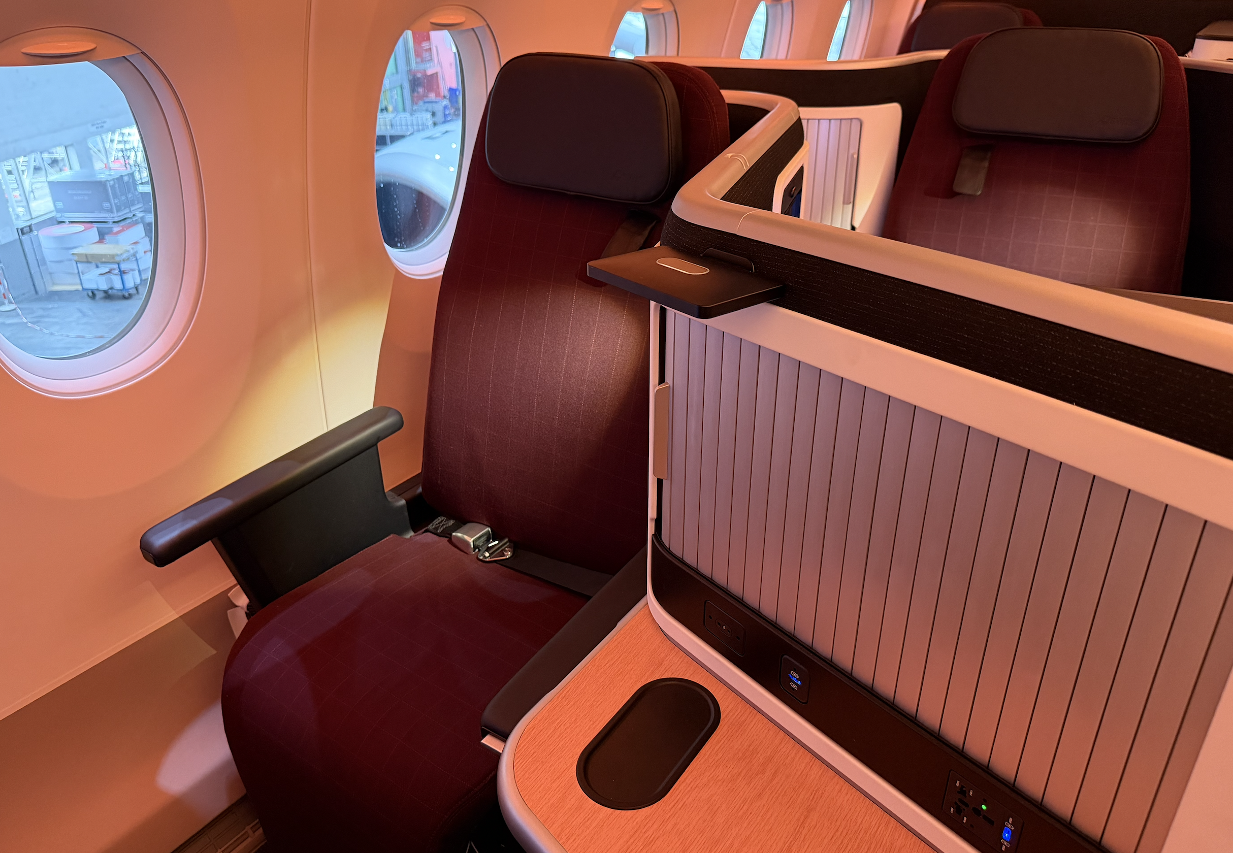 SWISS A350 extra space seat.