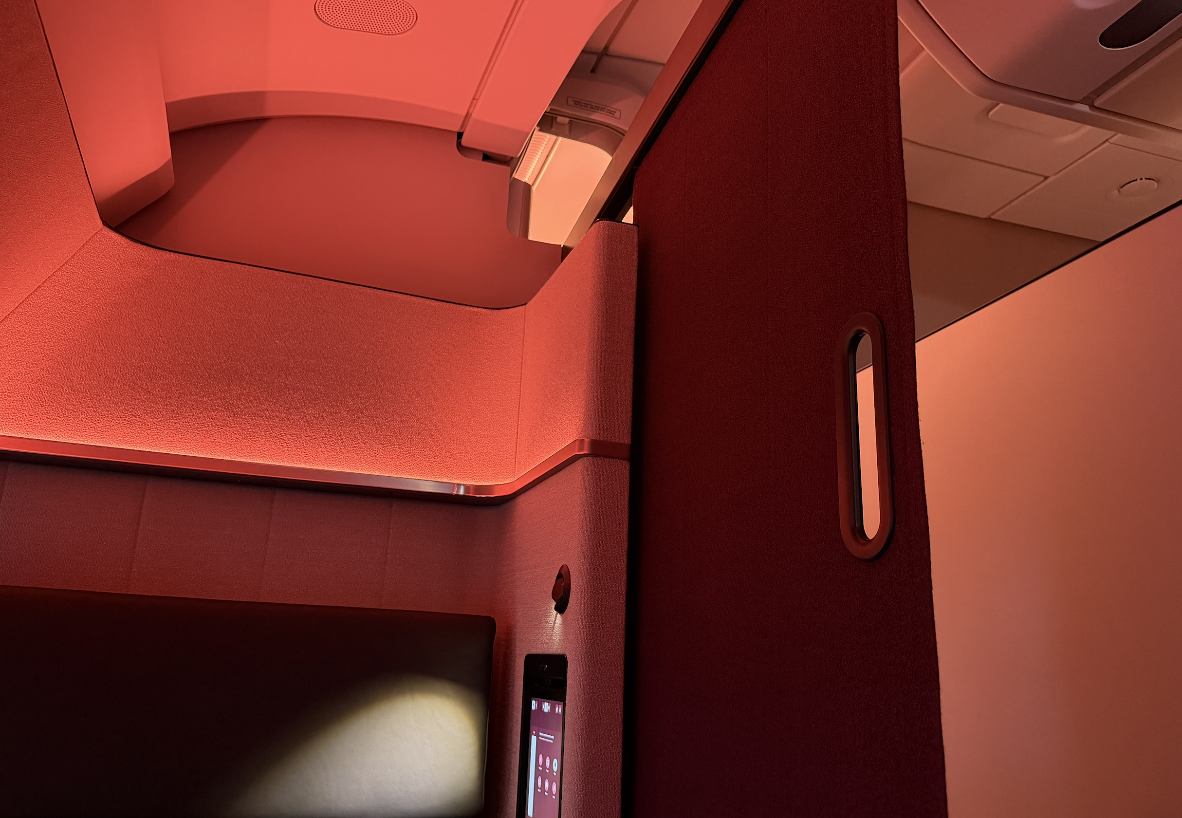 SWISS A350 first class door